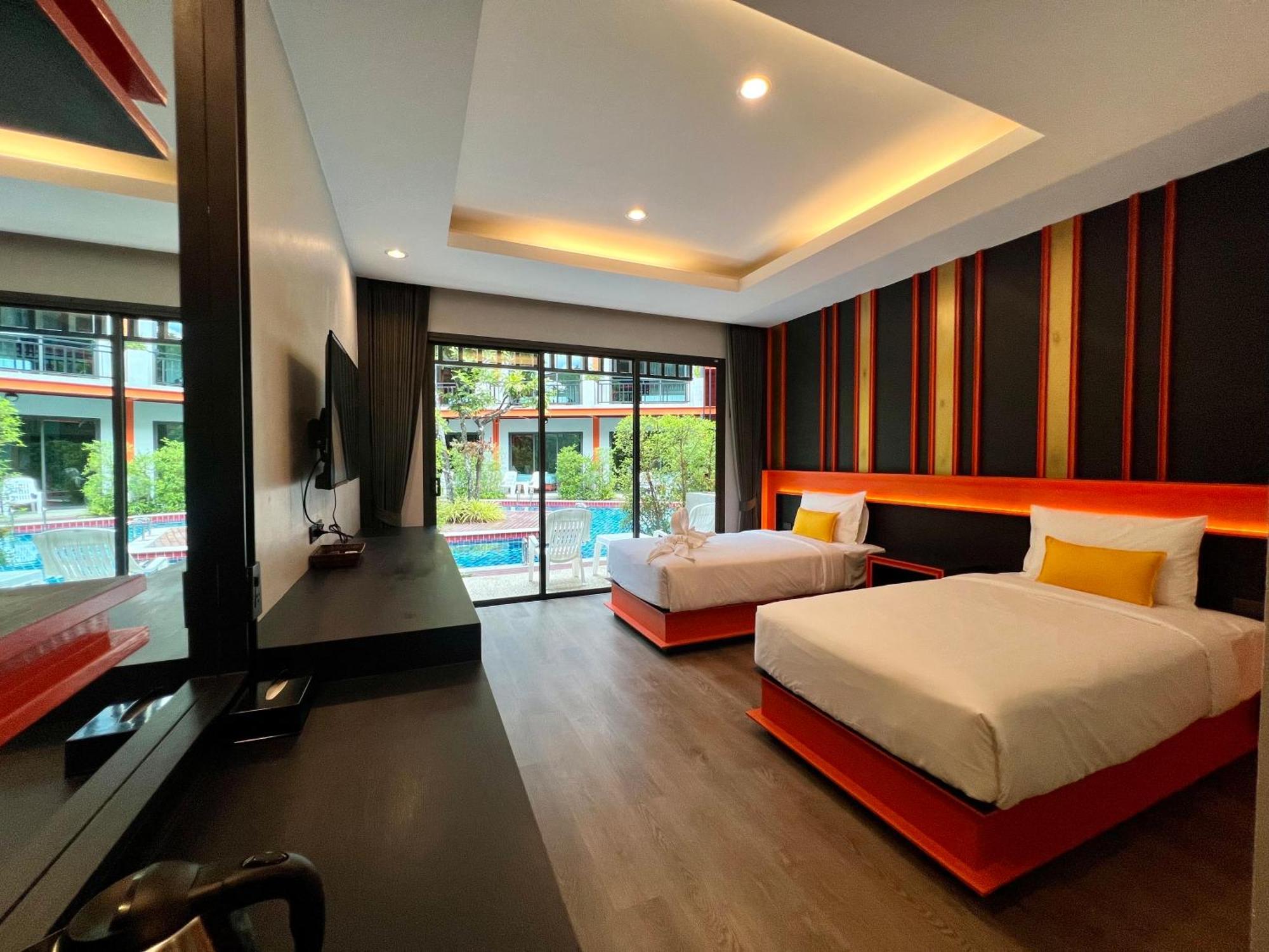 Wow Phuket Hotel Exterior photo